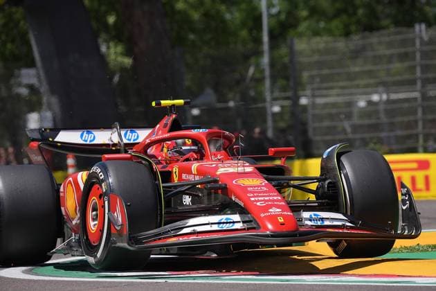 Formel 1 Grand Prix Emilia Romagna 2024 17.05.2024, Autodromo Enzo e Dino Ferrari, Imola, Formel 1 Grand Prix Emilia Romagna 2024 ,im Bild Carlos Sainz Jr. (ESP), Scuderia Ferrari HP