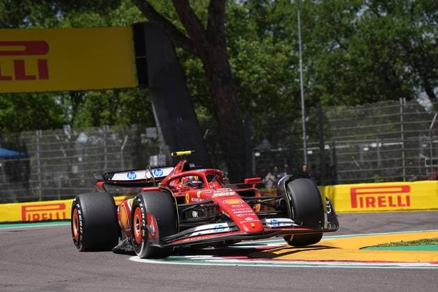 Formel 1 Grand Prix Emilia Romagna 2024 17.05.2024, Autodromo Enzo e Dino Ferrari, Imola, Formel 1 Grand Prix Emilia Romagna 2024 ,im Bild Carlos Sainz Jr. (ESP), Scuderia Ferrari HP