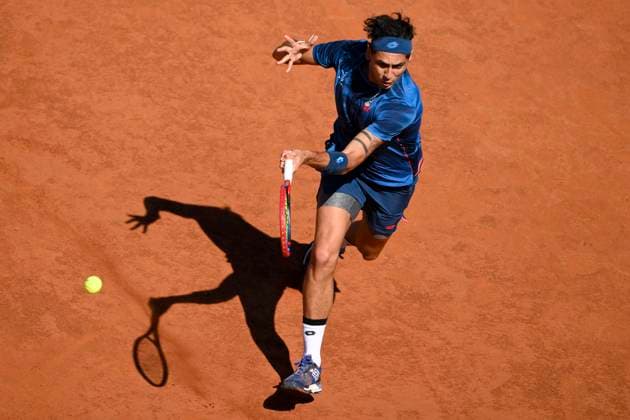 Alejandro Tabilo of Chile in action during the semifinal match against Alexander Zverev of Germany at the Internazionali BNL d Italia 2024 tennis tournament at Foro Italico in Rome, Italy on May 17, 2024. antoniettaxbaldassarre