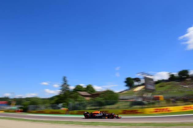 F1 Grand Prix of Emilia-Romagna - Practice Max Verstappen of Red Bull Racing Honda is driving his single-seater during free practice of the Gran Premio dell Emilia Romagna e del Made in Italy, the 7th stage of the Formula 1 World Championship, WM, Weltmeisterschaft in Autodromo Enzo e Dino Ferrari, Imola, Emilia Romagna, Italy, on May 17, 2024 Imola Italy  Copyright: xAndreaxDiodatox originalFilename:diodato-notitle240517_npPhJ.jpg