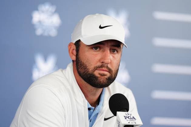 LOUISVILLE, KY - MAY 17: PGA, Golf Herren golfer Scottie Scheffler speaks to the media following his arrest on Friday morning and following his round on May 17, 2024, during the 2024 PGA Championship at Valhalla Golf Club in Louisville, Kentucky. (Photo by Brian Spurlock Icon Sportswire) GOLF: MAY 17 PGA Championship EDITORIAL USE ONLY Icon2405179