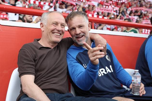 Sport Themen der Woche KW21 Sport Bilder des Tages 18.05.2024, xtgx, Fussball 1. Bundesliga, 1. FC Union Berlin - SC Freiburg emspor, v.l. Christian Streich (Freiburg, Trainer), Co Trainer Lars Vossler lacht, laechelt, positiv, zufrieden (DFL DFB REGULATIONS PROHIBIT ANY USE OF PHOTOGRAPHS as IMAGE SEQUENCES and or QUASI-VIDEO) Berlin *** 18 05 2024, xtgx, Fussball 1 Bundesliga, 1 FC Union Berlin SC Freiburg emspor, v l Christian Streich Freiburg, Trainer , Co Trainer Lars Vossler laughs, smiles, positive, satisfied DFL DFB REGULATIONS PROHIBIT ANY USE OF PHOTOGRAPHS as IMAGE SEQUENCES and or QUASI VIDEO Berlin
