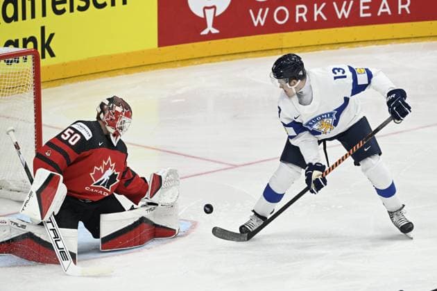 Goalkeeper Jordan Binnington of Canada makes a save on the shot from Jesse Puljujärvi of Finland during the 2024 IIHF Ice hockey, Eishockey World Championships preliminary round group A match between Finland and Canada in Prague on May 18, 2024. Puljujärvi scored Finland s first goal from Binnington s rebound. Prague Czechia LKFTJK20240518172727GIAN  Copyright: xEmmixKorhonenx LKFTJK20240518172727GIAN