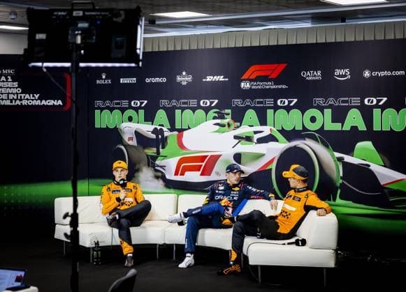 IMOLA - (L-R) Oscar Piastri (McLaren), Max Verstappen (Red Bull Racing) and Lando Norris (McLaren) after qualifying for the Italian Grand Prix on the circuit in the run-up to the Emilia-Romagna Grand Prix. ANP REMKO DE WAAL xVIxANPxSportx xxANPxIVx 498834768 originalFilename: 498834768.jpg