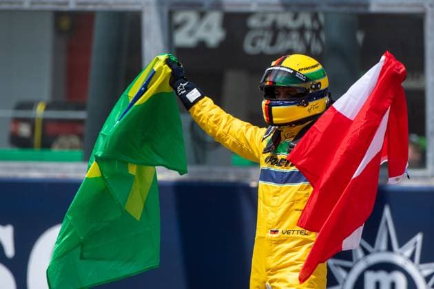 Sebastian Vettel (Deutschland, Rennfahrer) faehrt Demorunden im McLaren MP 4 8 von 1993 zum Gedenken an die 1994 verstorbenen Ayrton Senna (Brasilien) und Roland Ratzenberger (Oesterreich), ITA, Formel 1 Weltmeisterschaft, Grand Prix Emilia-Romagna Imola, Autodromo Enzo e Dino Ferrari, Rennen, 19.05.2024 ITA, Formel 1 Weltmeisterschaft, Grand Prix Emilia-Romagna Imola, Autodromo Enzo e Dino Ferrari, Rennen, 19.05.2024 Imola Copyright: xEibner-Pressefoto Memmlerx EP_MMR