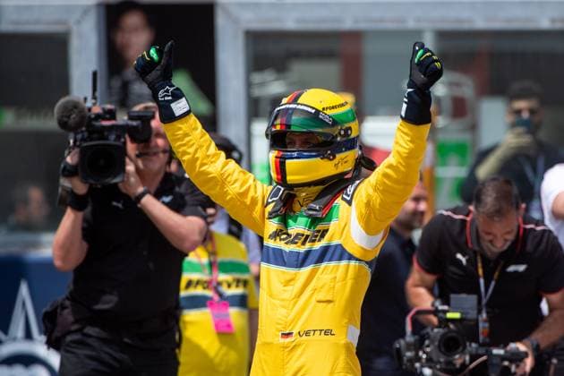 Sebastian Vettel (Deutschland, Rennfahrer) faehrt Demorunden im McLaren MP 4 8 von 1993 zum Gedenken an den 1994 verstorbenen Ayrton Senna (Brasilien), ITA, Formel 1 Weltmeisterschaft, Grand Prix Emilia-Romagna Imola, Autodromo Enzo e Dino Ferrari, Rennen, 19.05.2024 ITA, Formel 1 Weltmeisterschaft, Grand Prix Emilia-Romagna Imola, Autodromo Enzo e Dino Ferrari, Rennen, 19.05.2024 Imola Copyright: xEibner-Pressefoto Memmlerx EP_MMR