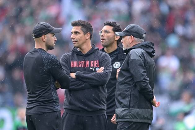 19.05.2024, Fussball, 2. Bundesliga, 34. Spieltag Saison 2023 2024, Hannover 96 - Holstein Kiel, Trainer Marcel Rapp (Holstein Kiel) xRHR-FOTO TKx
