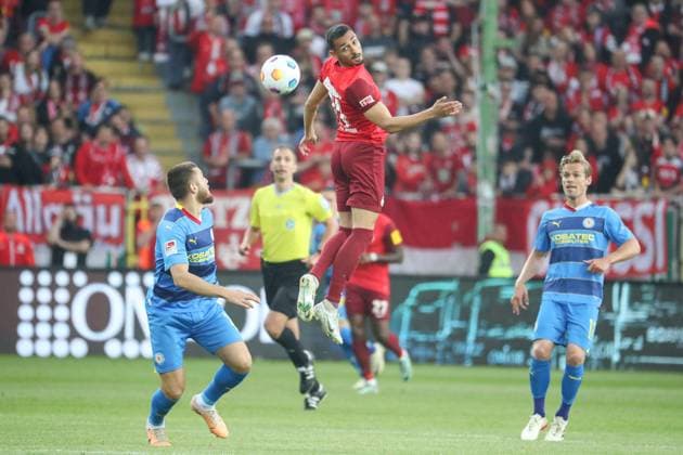 19.05.2024, xusrbx, Fussball 2.Bundesliga, 1.FC Kaiserslautern - Eintracht Braunschweig emspor, v.l. Hasan Kurucay (Eintracht Braunschweig, 29),Kenny Prince Redondo (1. FC Kaiserslautern,c 11), (DFL DFB REGULATIONS PROHIBIT ANY USE OF PHOTOGRAPHS as IMAGE SEQUENCES and or QUASI-VIDEO) Kaiserslautern