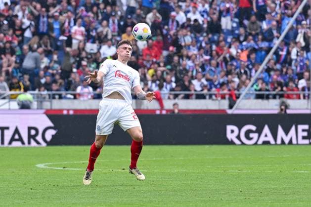 19.05.2024, Fussball, 2. Bundesliga, 34. Spieltag Saison 2023 2024, Hannover 96 - Holstein Kiel, Nicolai Remberg (Holstein Kiel) xRHR-FOTO TKx