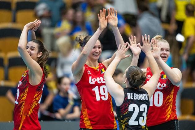 240519 Silke Van Avermaet, Noor Debouck and bebe10+celebrates after the European Golden League between Sweden and Belgium on May 19, 2024 in Lund. Photo: Avdo Bilkanovic BILDBYRAN COP 115 AB0272 volleyboll volleyball european golden league sverige belgium sweden dam bbeng Copyright: AVDOxBILKANOVIC BB240519AB094