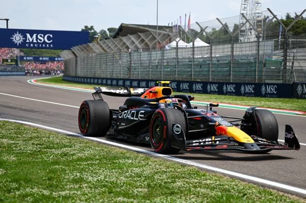 Sergio Perez Mendoza Red Bull Racing Limited Oracle Red Bull Racing during FORMULA 1 MSC CRUISES GRAN PREMIO DELL EMILIA-ROMAGNA 2024 - Race, Formula 1 Championship in Imola, Italy, May 19 2024  Copyright: xAlessioxMarini IPAxSportx xipa-ax xx IPA_46268669 IPA_Agency_IPA46268669
