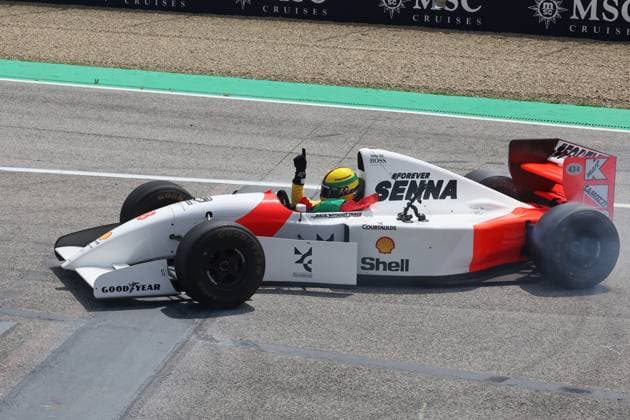 19.05.2024, xrarjax, Motorsport FIA Formel 1, Großer Preis von Italien 2024 emspor, v.l. Sebastian Vettel fährt im Auto von Ayrton Senna auf der Rennstrecke in Imola Imola