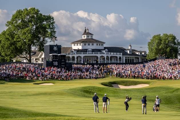 240519 Sahith Theegala of the United States plays his second shot on the 18th hole during the final round of the 2024 PGA, Golf Herren Championship Golf Tournament on May 19, 2024 in Louisville. Photo: Petter Arvidson BILDBYRAN kod PA PA0811 golf pga championship bbeng Copyright: PETTERxARVIDSON BB240519PA184