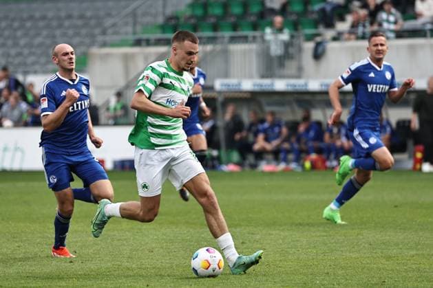 Tim Lemperle, Fürth, im Rückrundenspiel der Saison 2023 2024 zwischen SpVgg Greuther Fürth und FC Schalke 04 (2:0) in Fürth; 19 05 2024 -