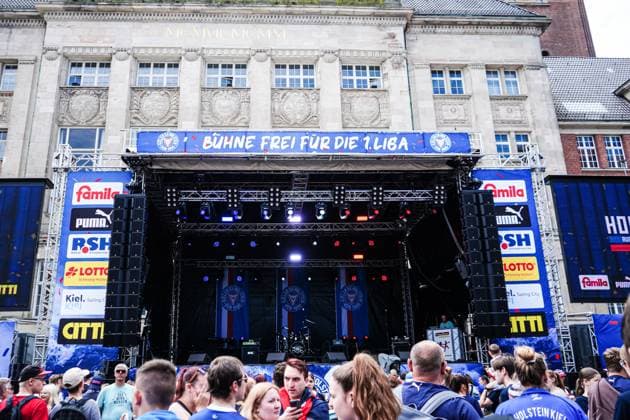 Buehne auf dem Rathausmarkt GER, Aufstiegsfeier Holstein Kiel, 20.05.2024 GER, Aufstiegsfeier Holstein Kiel, 20.05.2024 Kiel