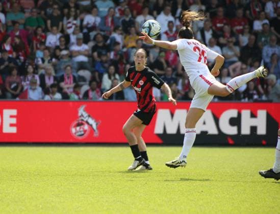 20.05.2024, xgrfx, Fussball 1.Bundesliga Damen, 1.FC Köln Frauen - Eintracht Frankfurt emspor, v.l. Tor, Geraldine Reuteler (Eintracht Frankfurt) (DFL DFB REGULATIONS PROHIBIT ANY USE OF PHOTOGRAPHS as IMAGE SEQUENCES and or QUASI-VIDEO) Köln