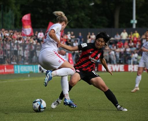 20.05.2024, xgrfx, Fussball 1.Bundesliga Damen, 1.FC Köln Frauen - Eintracht Frankfurt emspor, v.l. Ramina Chiba (Eintracht Frankfurt) (DFL DFB REGULATIONS PROHIBIT ANY USE OF PHOTOGRAPHS as IMAGE SEQUENCES and or QUASI-VIDEO) Köln