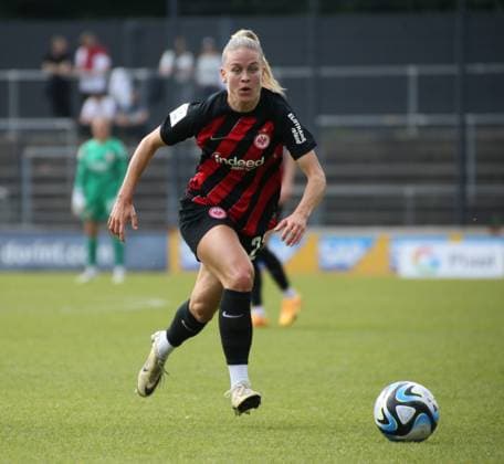 20.05.2024, xgrfx, Fussball 1.Bundesliga Damen, 1.FC Köln Frauen - Eintracht Frankfurt emspor, v.l. Nadine Riesen (Eintracht Frankfurt) (DFL DFB REGULATIONS PROHIBIT ANY USE OF PHOTOGRAPHS as IMAGE SEQUENCES and or QUASI-VIDEO) Köln