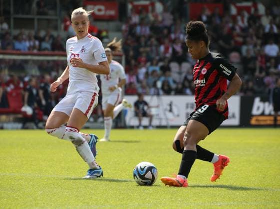 20.05.2024, xgrfx, Fussball 1.Bundesliga Damen, 1.FC Köln Frauen - Eintracht Frankfurt emspor, v.l. Shekiera Martinez (Eintracht Frankfurt) (DFL DFB REGULATIONS PROHIBIT ANY USE OF PHOTOGRAPHS as IMAGE SEQUENCES and or QUASI-VIDEO) Köln
