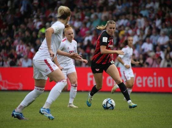 20.05.2024, xgrfx, Fussball 1.Bundesliga Damen, 1.FC Köln Frauen - Eintracht Frankfurt emspor, v.l. Laura Freigang (Eintracht Frankfurt) (DFL DFB REGULATIONS PROHIBIT ANY USE OF PHOTOGRAPHS as IMAGE SEQUENCES and or QUASI-VIDEO) Köln