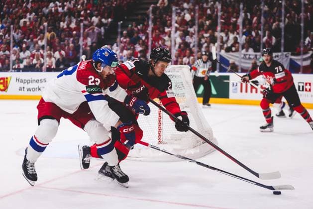 Ice hockey, Eishockey - IIHF WC 2024 PRAGUE,CZECH REPUBLIC,21.MAY.24 - ICE HOCKEY - IIHF Ice Hockey World Championship, WM, Weltmeisterschaft 2024, group stage, Canada vs Czech Republic. Image shows Lukas Sedlak (CZE) and Kaiden Guhle (CAN).  GEPAxpictures xDanielxGoetzhaber