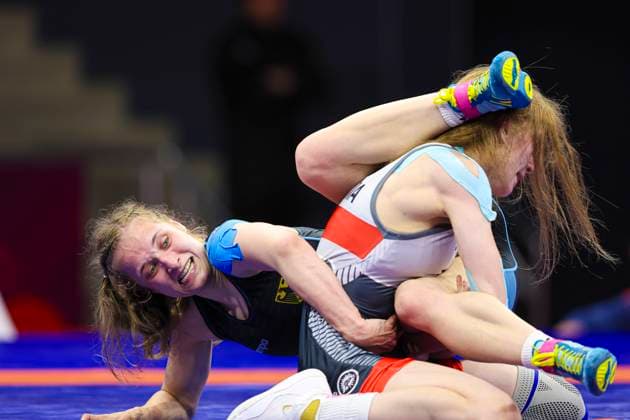 Bilder des Jahres 2024, Sport 05 Mai Sport Themen der Woche KW21 Sport Bilder des Tages U23 Wrestling European Championships 55kg WW - Aliaksandra Bulava (AIN) df. Josefine Maria Purschke (GER) *** U23 Wrestling European Championships 55kg WW Aliaksandra Bulava AIN df Josefine Maria Purschke GER Copyright: xUnitedxWorldxWrestlingx xKadirxCx United World Wrestling Kadir C
