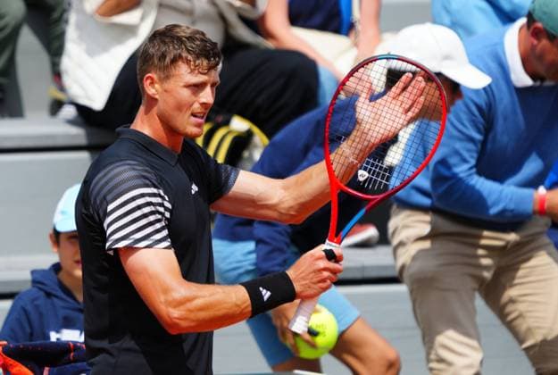 Billy Harris celebrates his second qualifying round win over Manuel Guinard French Open Tennis, Wednesday Practice and Qualifying, Tennis, Roland Garros, Paris, France - 22 May 2024  Copyright: xJavierxGarcia Shutterstockx 14496075b