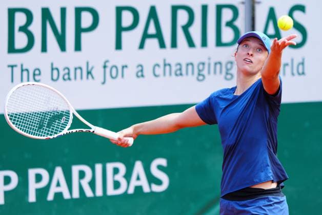 Iga Swiatek practices French Open Tennis, Thursday Practice and Qualifying, Tennis, Roland Garros, Paris, France - 23 May 2024  Copyright: xJavierxGarcia Shutterstockx 14496641bm