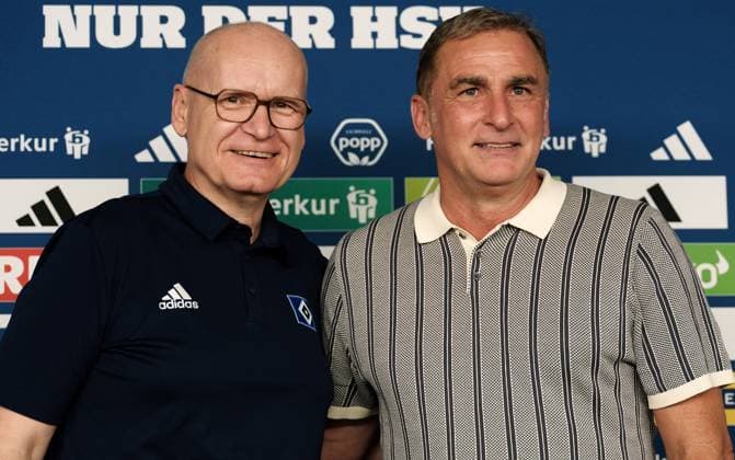 Hamburger SV PK 23.05.2024 mit Michael Papenfuss und Stefan Kuntz Vorstellung Vorstand Stefan Kuntz v.l.: Aufsichtsratsvorsitzender der HSV Fußball AG Michael Papenfuss, Vorstand Sport Stefan Kuntz