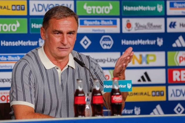 Vorstand Stefan Kuntz ( HSV ) Deutschland , Hamburg , Volksparkstadion , Fussball , Bundesliga , 2. Fussball Bundesliga , Hamburger SV , Vorstellung von Stefan Kuntz Vorstand Sport