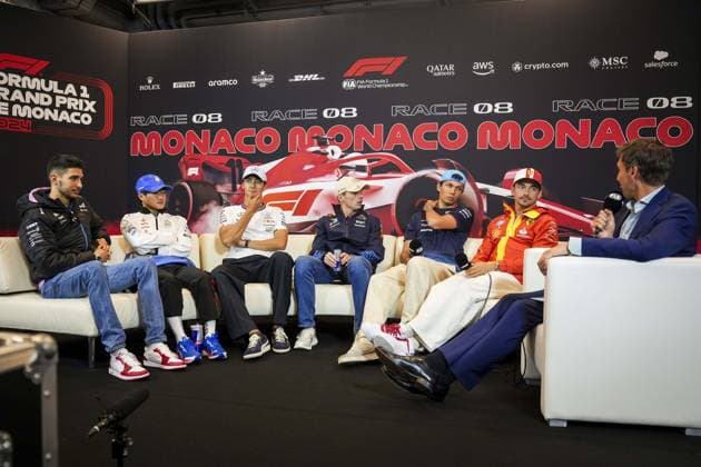 OCON Esteban (fra), Alpine F1 Team A524, TSUNODA Yuki (jap), Visa Cash App RB F1 Team VCARB 01, RUSSELL George (gbr), Mercedes AMG F1 Team W15, VERSTAPPEN Max (ned), Red Bull Racing RB20, ALBON Alexander (tha), Williams Racing FW46, LECLERC Charles (mco), Scuderia Ferrari SF-24, portrait, press conference, PK, Pressekonferenz during the Formula 1 Grand Prix de Monaco 2024, 8th round of the 2024 Formula One World Championship, WM, Weltmeisterschaft from May 23 to 26, 2024 on the Circuit de Monaco, in Monaco - F1 - MONACO GRAND PRIX 2024 DPPI Panoramic 240523_R08_MONACO_DP_DSC01078