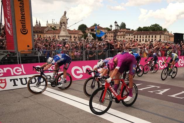 Merlier Tim (Team Soudal & x2013; Quickstep) sprints to the finish line and wins the stage 18 of the Giro d Italia from Fiera di Primiero to Padova, Italy - Thursday, May 23, 2024. cycling  Copyright: xMassimoxPaolonex xLaPressex