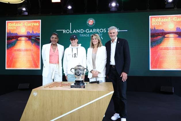 The Draw At Rolang Garros 2024 NB Marie Jose Perec, Iga Swiatek, Amelie Mauresmo during the draw at Rolang Garros 2024 on May 23, 2024 in Paris, France. Photo by Nasser Berzane ABACAPRESS.COM Paris France  Copyright: xBerzanexNasser ABACAx
