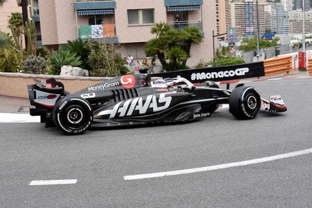 24.05.2024, xrarjax, Motorsport FIA Formel 1, Großer Preis von Monaco 2024 emspor, v.l. 1. freies Training Kevin Magnussen (MoneyGram Haas F1 Team) Startnummer 20 Monte Carlo