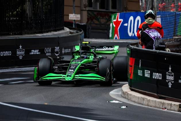 24 ZHOU Guanyu (chi), Stake F1 Team Kick Sauber C44, action during the Formula 1 Grand Prix de Monaco 2024, 8th round of the 2024 Formula One World Championship, WM, Weltmeisterschaft from May 23 to 26, 2024 on the Circuit de Monaco, in Monaco - F1 - MONACO GRAND PRIX 2024 DPPI Panoramic  240524_R08_MONACO_DP_240524_R08_MONACO_DP_FG009596