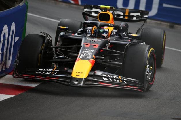 Sergio Perez of Mexico and Oracle Red Bull Racing in Aktion, Practice, F1 Grand Prix of Monaco, Monaco am 24. May 2024 in Monte Carlo, Monaco. (Foto von Diogo Cardoso DeFodi Images) Sergio Perez of Mexico and Oracle Red Bull Racing in action, Practice, F1 Grand Prix of Monaco, Monaco on May 24, 2024 in Monte Carlo, Monaco. (Photo by Diogo Cardoso DeFodi Images) Defodi-645_f1mon20240524_1533
