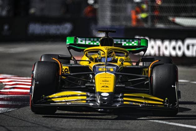 81 PIASTRI Oscar (aus), McLaren F1 Team MCL38, action during the Formula 1 Grand Prix de Monaco 2024, 8th round of the 2024 Formula One World Championship, WM, Weltmeisterschaft from May 23 to 26, 2024 on the Circuit de Monaco, in Monaco - F1 - MONACO GRAND PRIX 2024 DPPI Panoramic  230326_R08_MONACO_DP__V2A8726