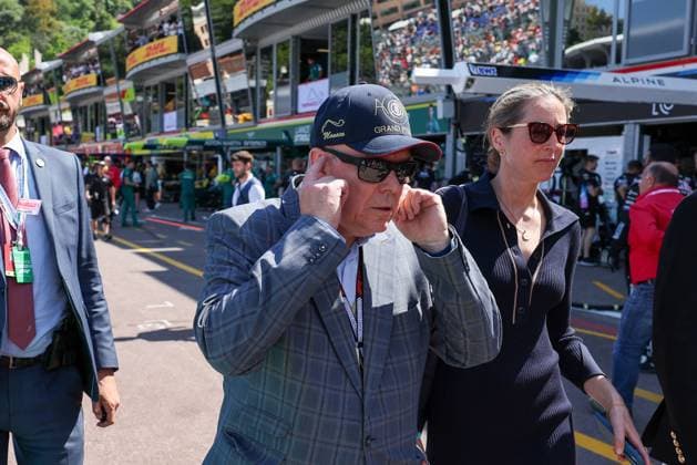 Fuerst von Monaco Albert II in der Boxengasse, Qualifying, Grosser Preis von Monaco, Motorsport, Herren, Formel 1, 25.05.2024 Monte Carlo Monaco MCO