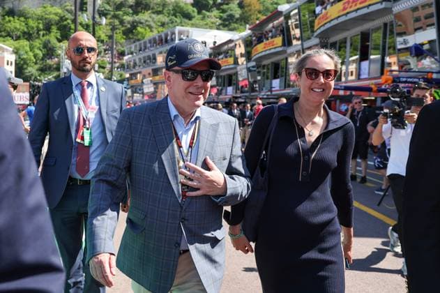 Fuerst von Monaco Albert II in der Boxengasse, Qualifying, Grosser Preis von Monaco, Motorsport, Herren, Formel 1, 25.05.2024 Monte Carlo Monaco MCO