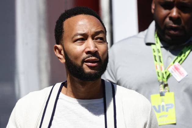 F1 Grand Prix Of Monaco 2024 Qualifying John Legend before qualifying ahead of the Formula 1 Grand Prix of Monaco at Circuit de Monaco in Monaco on May 25, 2024. Monaco Monaco  Copyright: xJakubxPorzyckix originalFilename:porzycki-f1grandp240525_np5jT.jpg