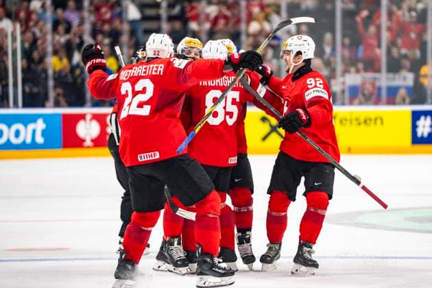 PRAGUE, CZECH REPUBLIC - MAY 25:Kevin Fiala of Switzerland celebrated for his goal during the 2024 IIHF Ice hockey, Eishockey World Championship, WM, Weltmeisterschaft Czechia Semifinal match between Canada and Switzerland at Prague Arena on May 25, 2024 in Prague, Czech Republic. Prague Prague Arena Czech Republic Copyright: xJustPictures.ch JarixPestelaccix jp-en-EuSpIm-JP4_JAR_Canada_Switzerland_25May_2024067