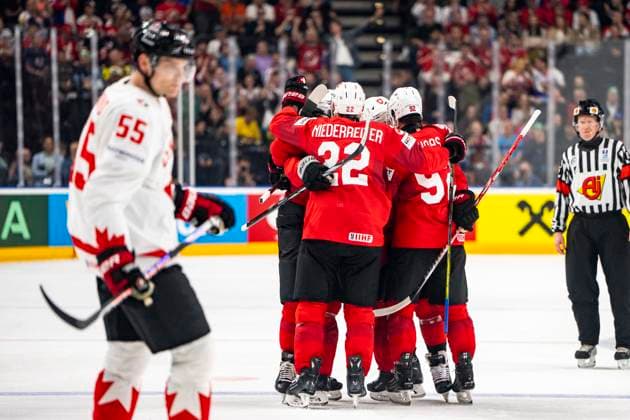 PRAGUE, CZECH REPUBLIC - MAY 25:Kevin Fiala of Switzerland celebrated for his goal during the 2024 IIHF Ice hockey, Eishockey World Championship, WM, Weltmeisterschaft Czechia Semifinal match between Canada and Switzerland at Prague Arena on May 25, 2024 in Prague, Czech Republic. Prague Prague Arena Czech Republic Copyright: xJustPictures.ch JarixPestelaccix jp-en-EuSpIm-JP4_JAR_Canada_Switzerland_25May_2024069