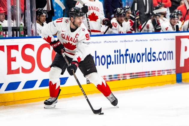 PRAGUE, CZECH REPUBLIC - MAY 25: John Tavares of Canada in action during the 2024 IIHF Ice hockey, Eishockey World Championship, WM, Weltmeisterschaft Czechia Semifinal match between Canada and Switzerland at Prague Arena on May 25, 2024 in Prague, Czech Republic. Prague Prague Arena Czech Republic Copyright: xJustPictures.ch JarixPestelaccix jp-en-EuSpIm-JP4_JAR_Canada_Switzerland_25May_2024133