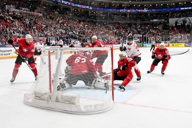 PRAGUE, CZECH REPUBLIC - MAY 25: Andrea Glauser of Switzerland scores in his own goal during the 2024 IIHF Ice hockey, Eishockey World Championship, WM, Weltmeisterschaft Czechia Semifinal match between Canada and Switzerland at Prague Arena on May 25, 2024 in Prague, Czech Republic. Prague Prague Arena Czech Republic Copyright: xJustPictures.ch AndreaxBrancax jp-en-EuSpIm-AB_25052024_DSC_6858