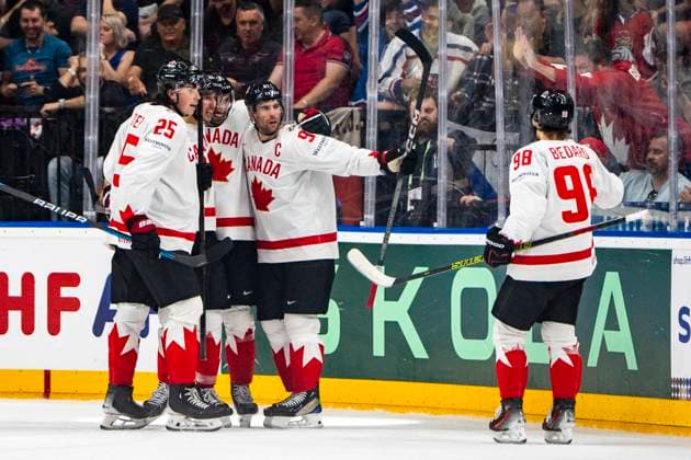 PRAGUE, CZECH REPUBLIC - MAY 25: John Tavares of Canada (2nd from R) celebrated for his goal during the 2024 IIHF Ice hockey, Eishockey World Championship, WM, Weltmeisterschaft Czechia Semifinal match between Canada and Switzerland at Prague Arena on May 25, 2024 in Prague, Czech Republic. Prague Prague Arena Czech Republic Copyright: xJustPictures.ch JarixPestelaccix jp-en-EuSpIm-JP4_JAR_Canada_Switzerland_25May_2024260