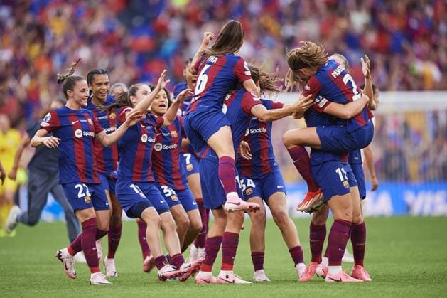 Sport Bilder des Tages of Olympique Lyonnais during the UEFA Women s Champions League 2023 24 Final match between FC Barcelona, Barca and Olympique Lyonnais at San Mames Stadium on May 25, 2024 in Bilbao, Spain. (Photo by: LGM) FOOTBALL FEMININ : FC Barcelone vs Olympique Lyonnais - UEFA Ligue des Champions UWCL - Finale - 25 05 2024 LGM Panoramic 