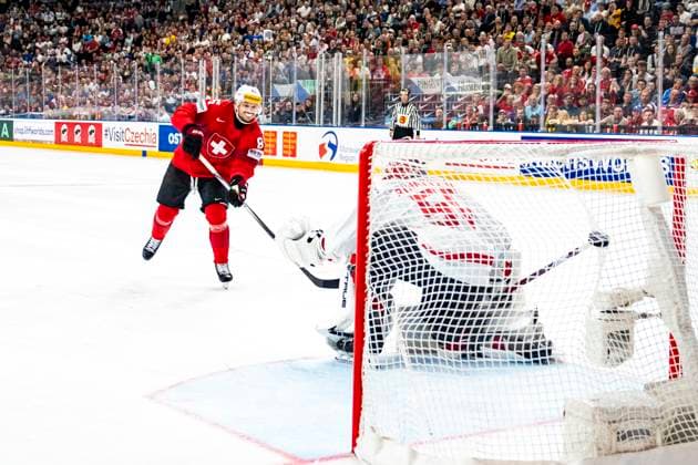 PRAGUE, CZECH REPUBLIC - MAY 25: Sven Andrighetto of Switzerland scores during the 2024 IIHF Ice hockey, Eishockey World Championship, WM, Weltmeisterschaft Czechia Semifinal match between Canada and Switzerland at Prague Arena on May 25, 2024 in Prague, Czech Republic. Prague Prague Arena Czech Republic Copyright: xJustPictures.ch JarixPestelaccix jp-en-EuSpIm-JP4_JAR_Canada_Switzerland_25May_2024310