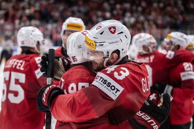240525 Andrea Galuser of Switzerland celebrates after winning the penalty shootout after the 2024 IIHF Ice hockey, Eishockey World Championship, WM, Weltmeisterschaft semifinal game between Canada and Switzerland on May 25, 2024 in Prague. Photo: Maxim ThorÃ BILDBYRAN kod MT MT0602 ishockey ice hockey ishockey-vm canada switzerland 2024 iihf ice hockey world championship bbeng schweiz kanada semifinal jubel Copyright: MAXIMxTHORE BB240525MT220