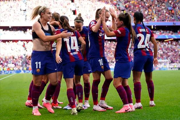 ESP: FC Barcelona, Barca v Olympique Lyonnais. UEFA Women™s Champions League. Final FC Barcelona players celebrating the 2-0 scored by Alexia Putellas during the UEFA Women™s Champions League Final match between FC Barcelona and Olympique Lyonnais played at San Mames Stadium on May 25, 2024 in Bilbao Spain. kpng Copyright: xBaguxBlancox xPRESSINPHOTOx PS_240525_524