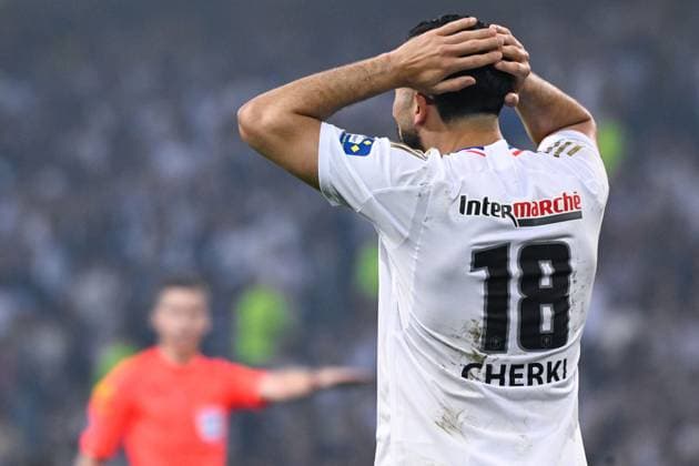 Rayan CHERKI ( 18 - Lyon ) looks dejected during the Final French Cup match between Olympique Lyonnais and Paris Saint Germain at Decathlon Arena Stade Pierre Mauroy on May 25, 2024 in Lille, France. ( Photo by federico pestellini panoramic ) - FOOTBALL : Lyon vs PSG - Finale Coupe de France - 25 05 2024 FedericoPestellini Panoramic 